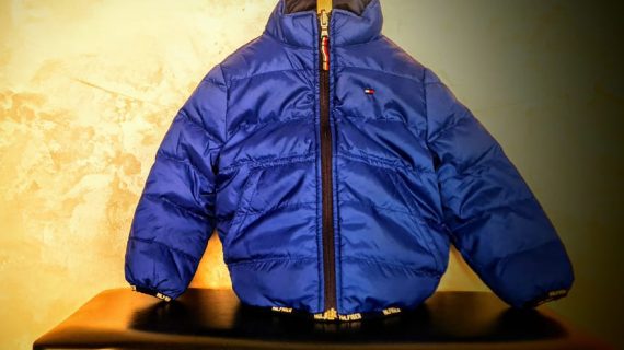 Doudoune Tommy bleue réversible